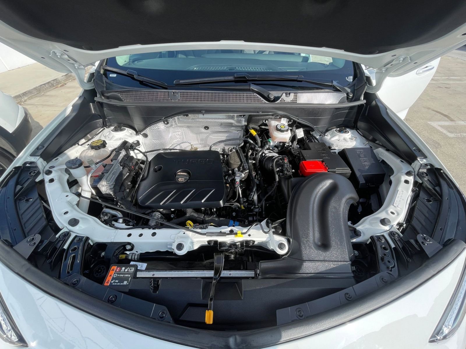 Thumbnail: 2025 Buick Encore GX - 32