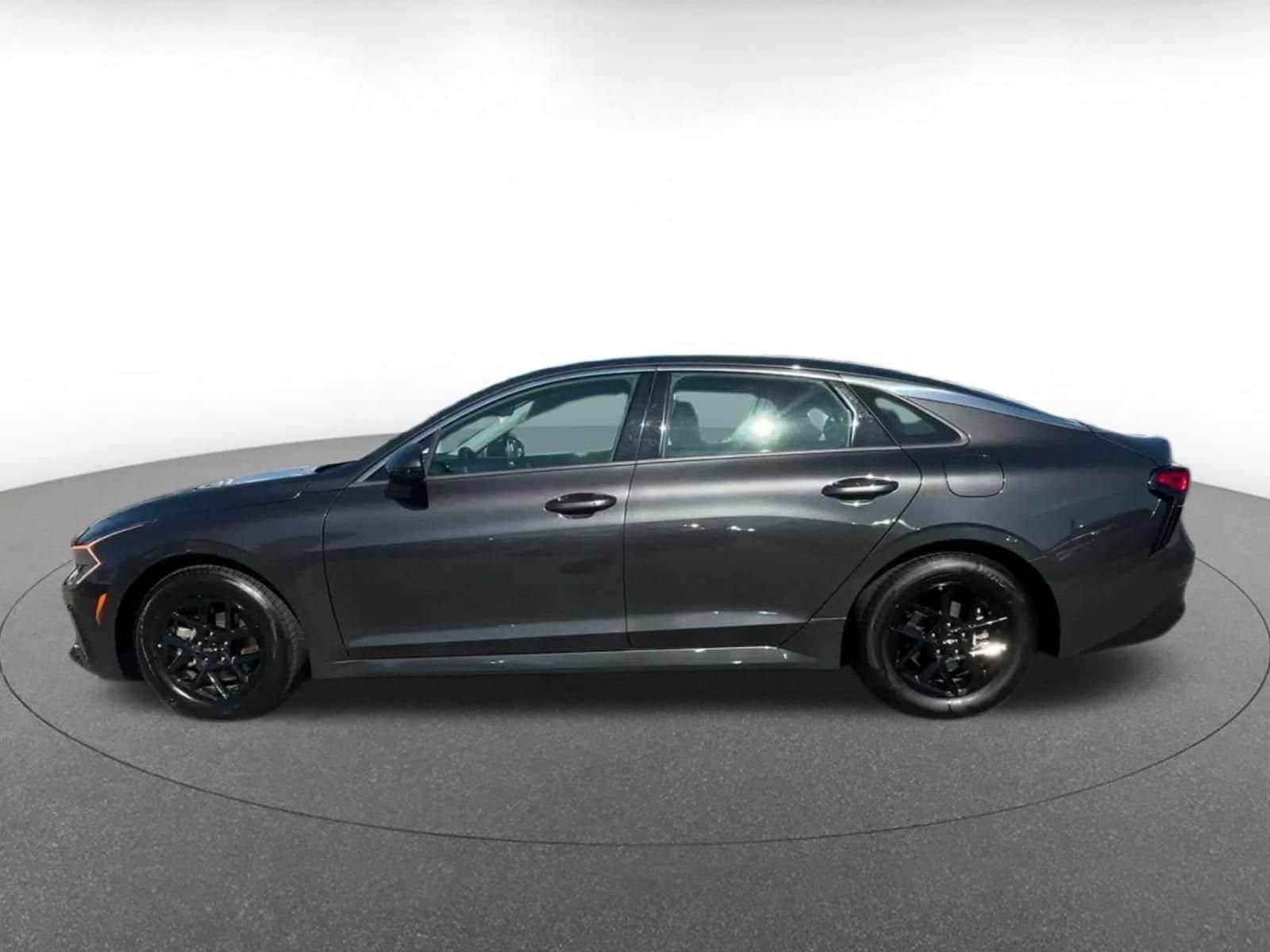 Thumbnail: 2025 Kia K5 - 9