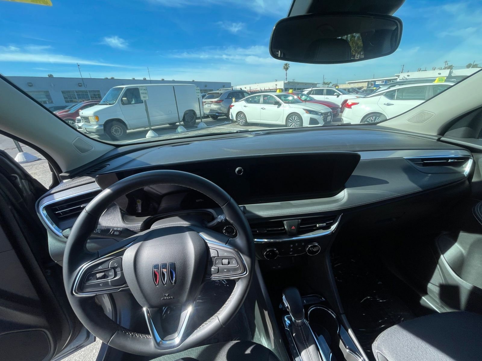 Thumbnail: 2025 Buick Encore GX - 34