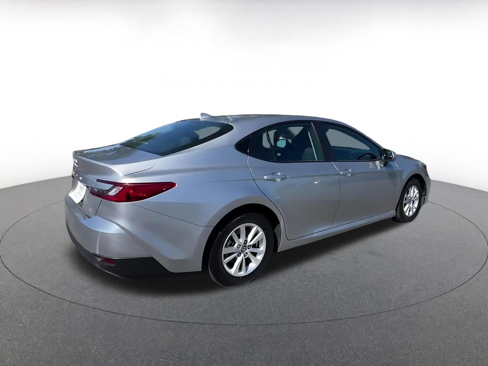 Thumbnail: 2025 Toyota Camry - 14