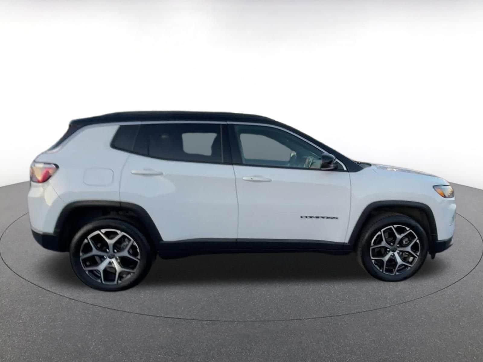 Thumbnail: 2025 Jeep Compass - 16