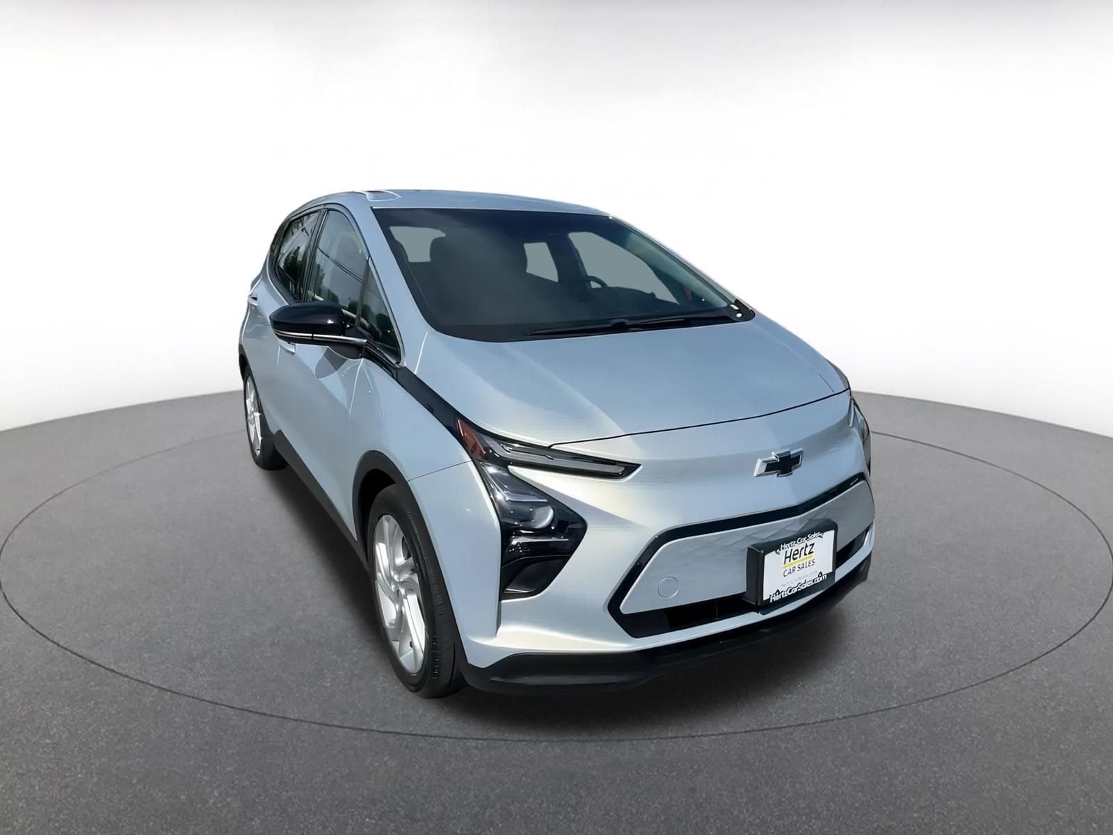 Thumbnail: 2023 Chevrolet Bolt EV - 3