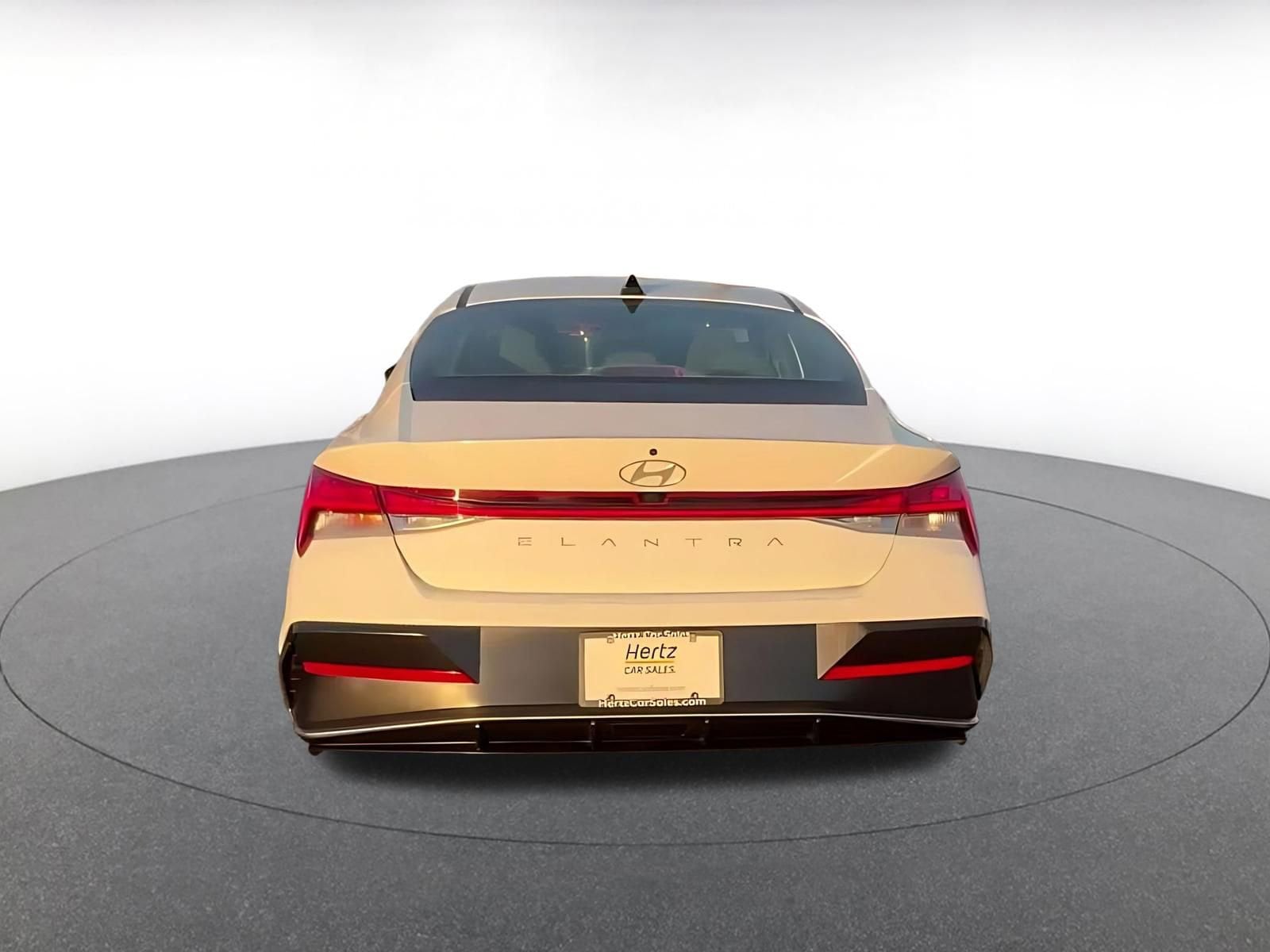 Thumbnail: 2025 Hyundai Elantra - 12