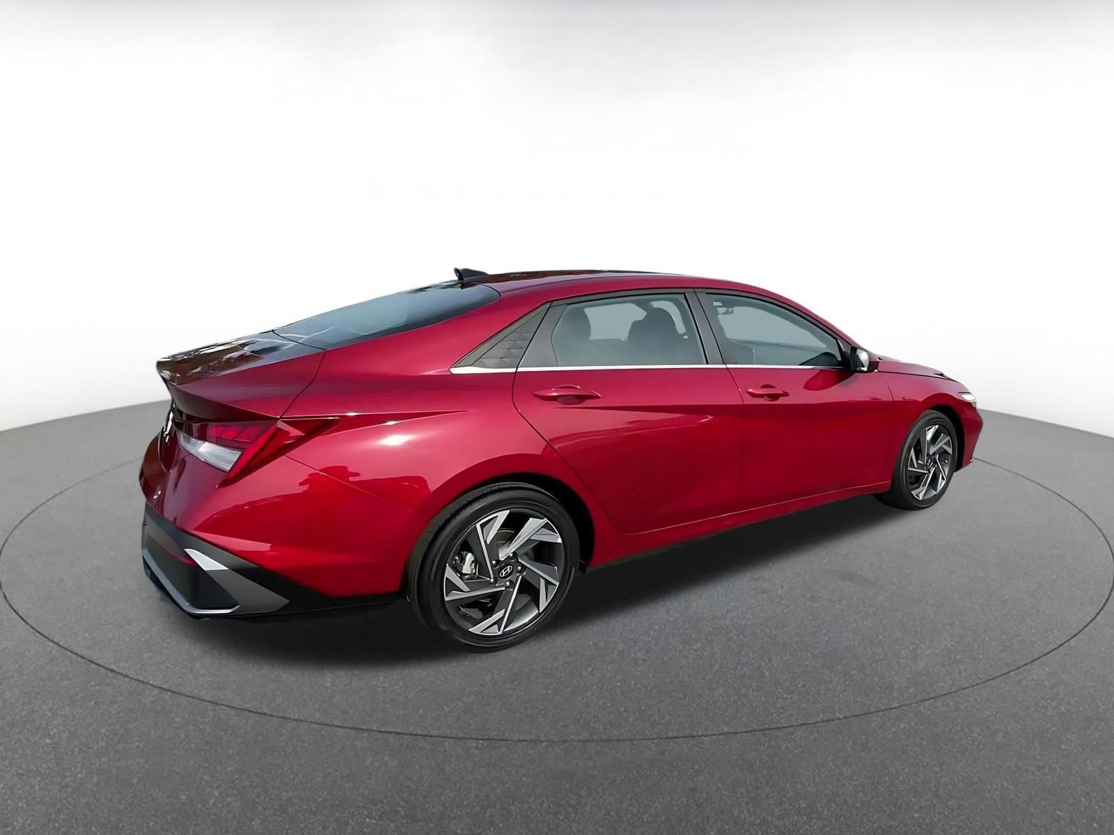 Thumbnail: 2025 Hyundai Elantra - 15