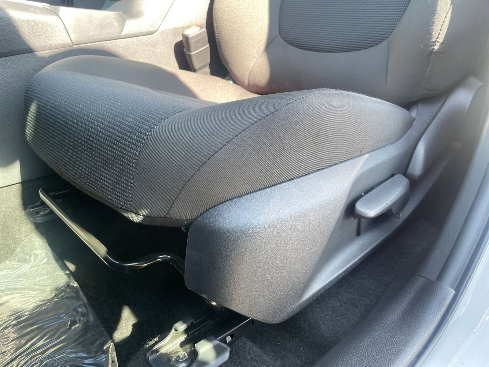 Thumbnail: 2025 Toyota RAV4 - 23