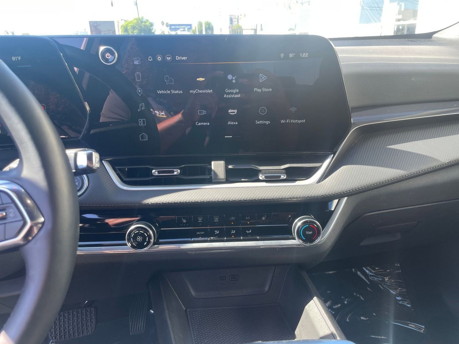 Thumbnail: 2025 Chevrolet Equinox - 18