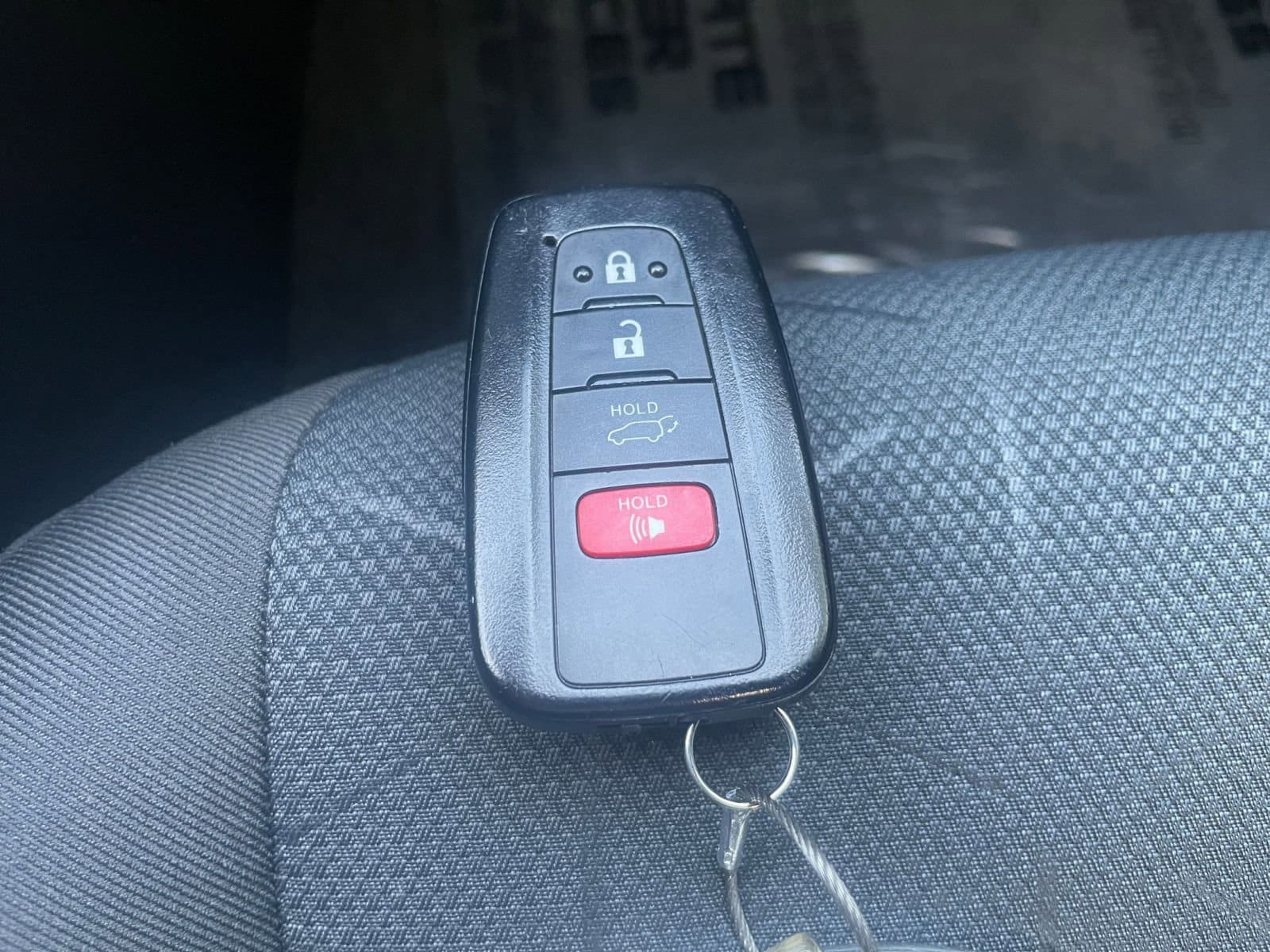 Thumbnail: 2025 Toyota RAV4 - 22