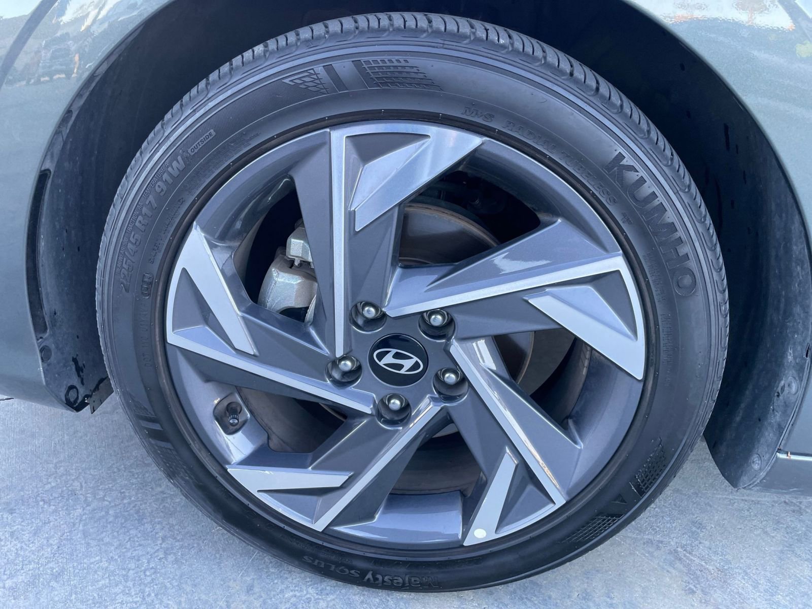 Thumbnail: 2025 Hyundai Elantra - 32