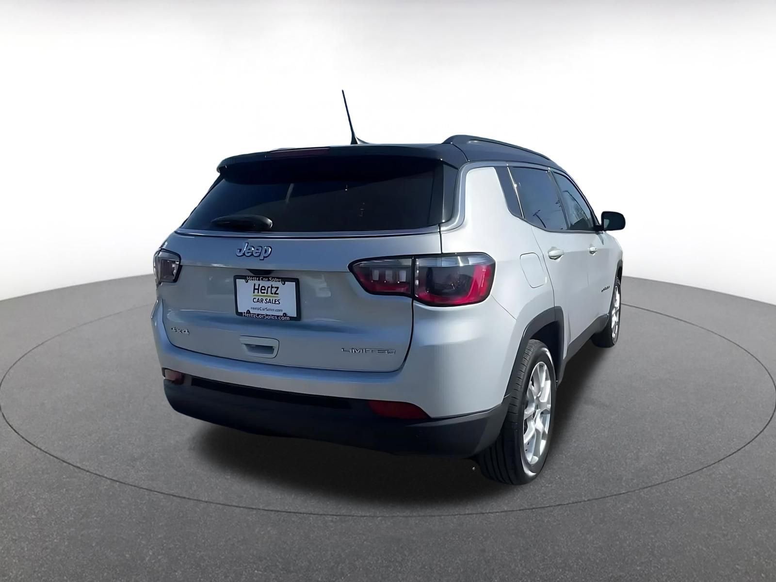 Thumbnail: 2025 Jeep Compass - 14