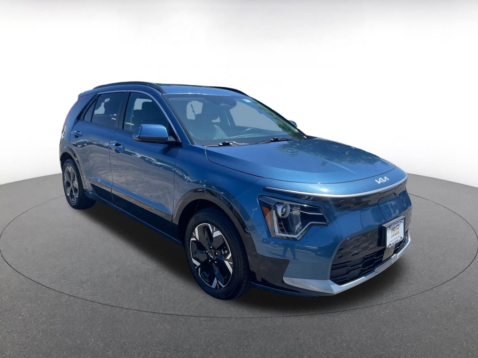 Thumbnail: 2023 Kia Niro - 1