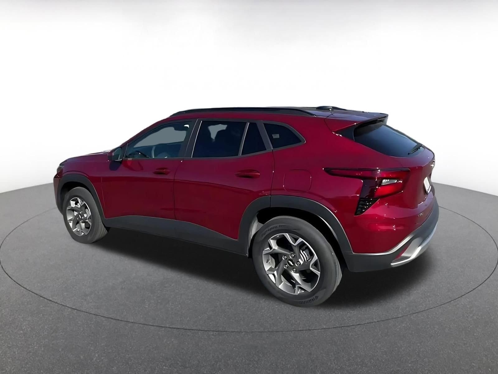 Thumbnail: 2025 Chevrolet Trax - 9