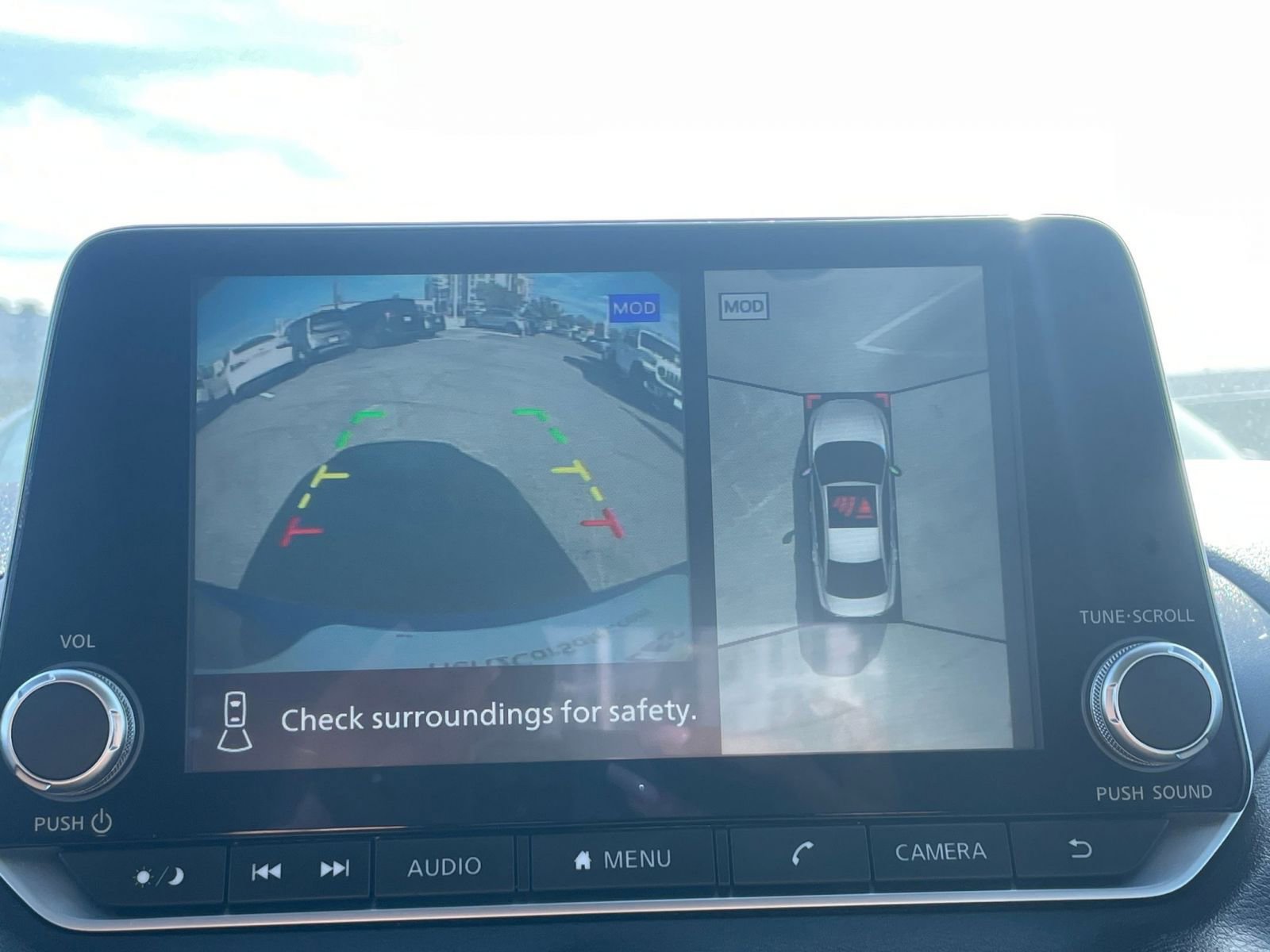 Thumbnail: 2022 Nissan Sentra - 24