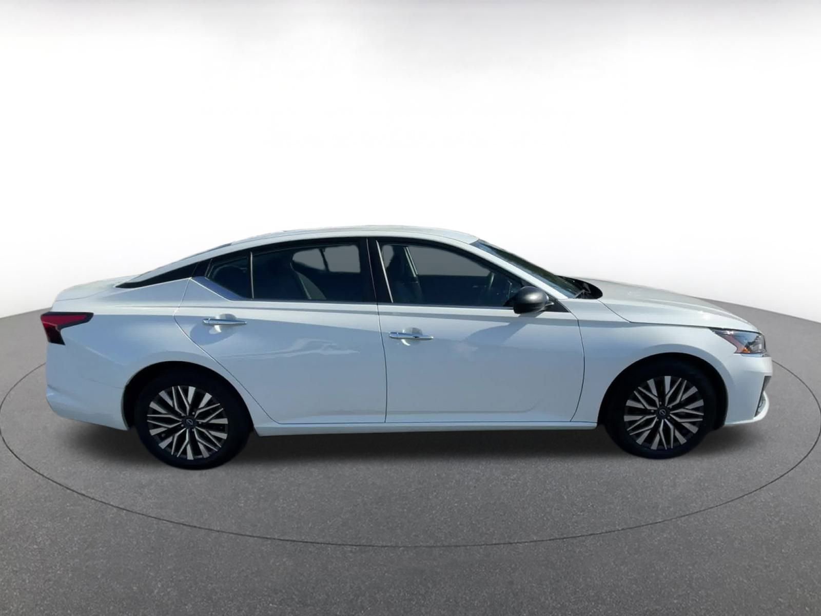 Thumbnail: 2024 Nissan Altima - 16