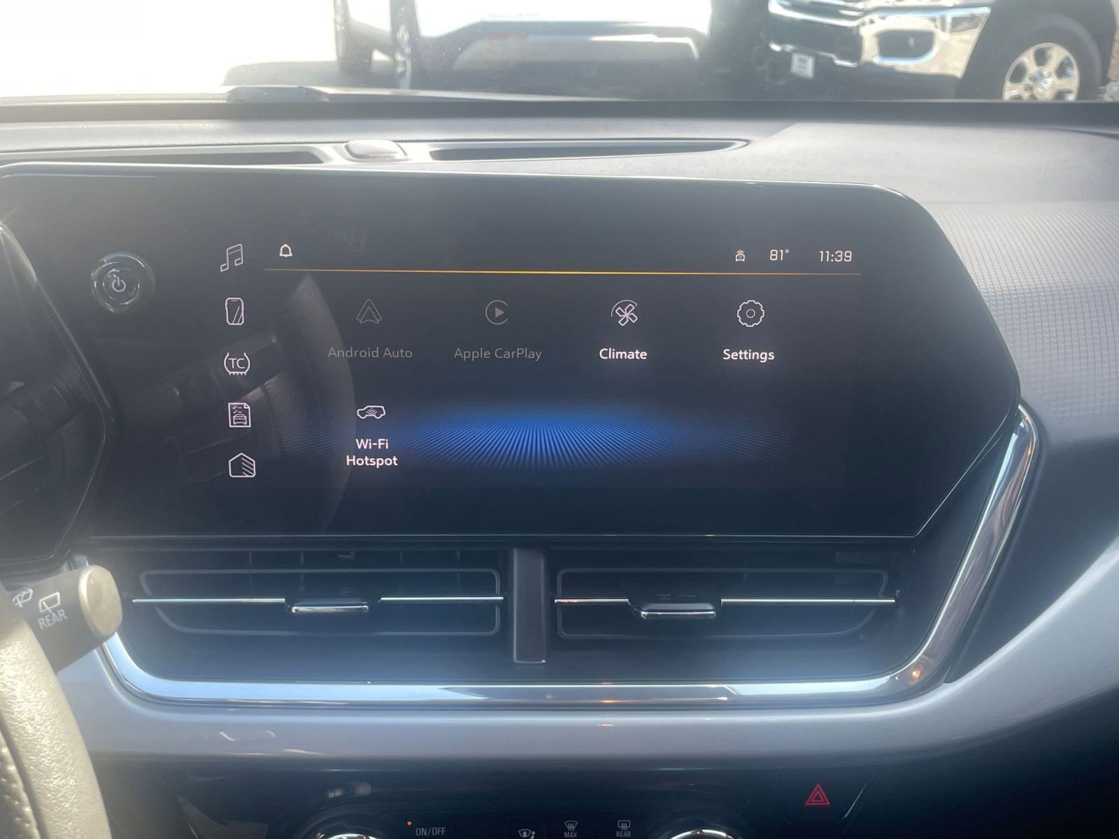 Thumbnail: 2025 Chevrolet Trax - 20