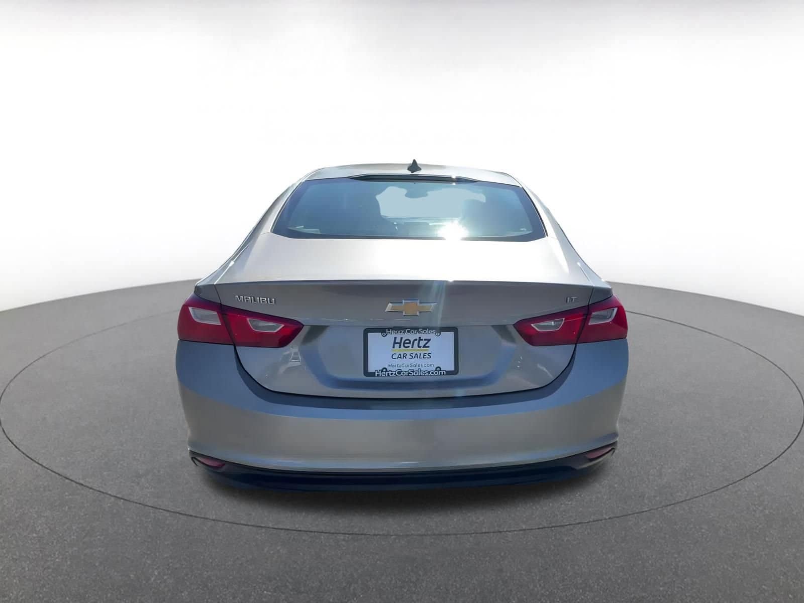 Thumbnail: 2023 Chevrolet Malibu - 12