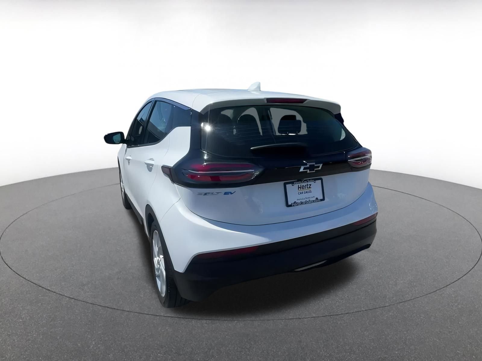Thumbnail: 2023 Chevrolet Bolt EV - 11