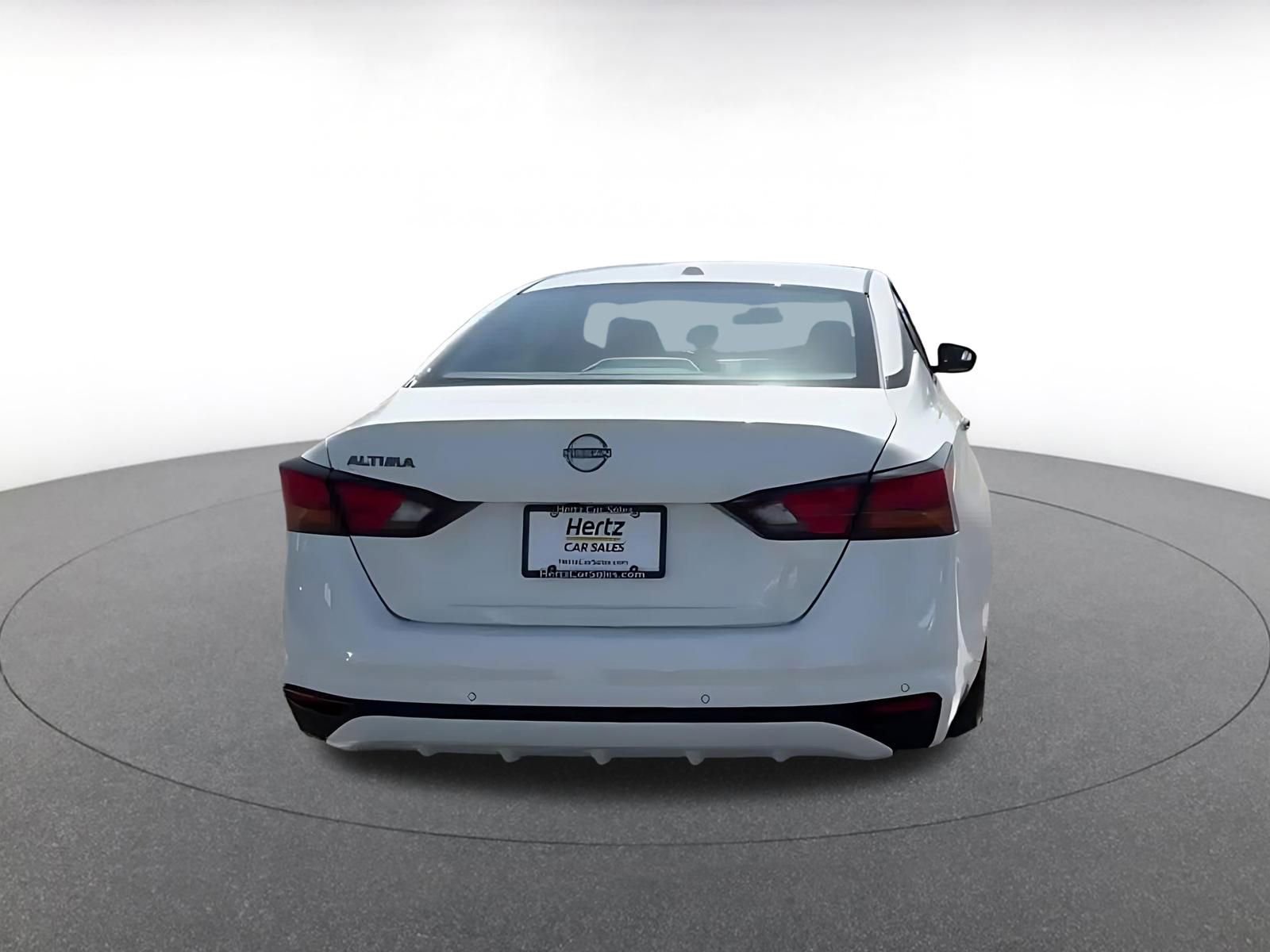 Thumbnail: 2025 Nissan Altima - 12
