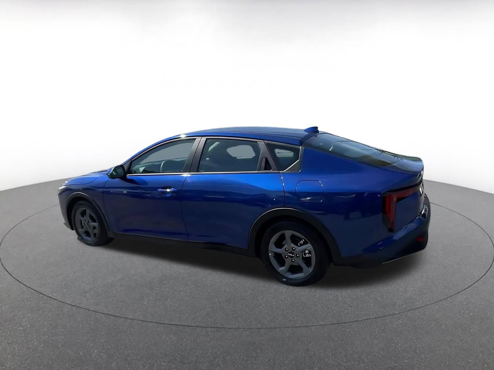 Thumbnail: 2025 Kia K4 - 10