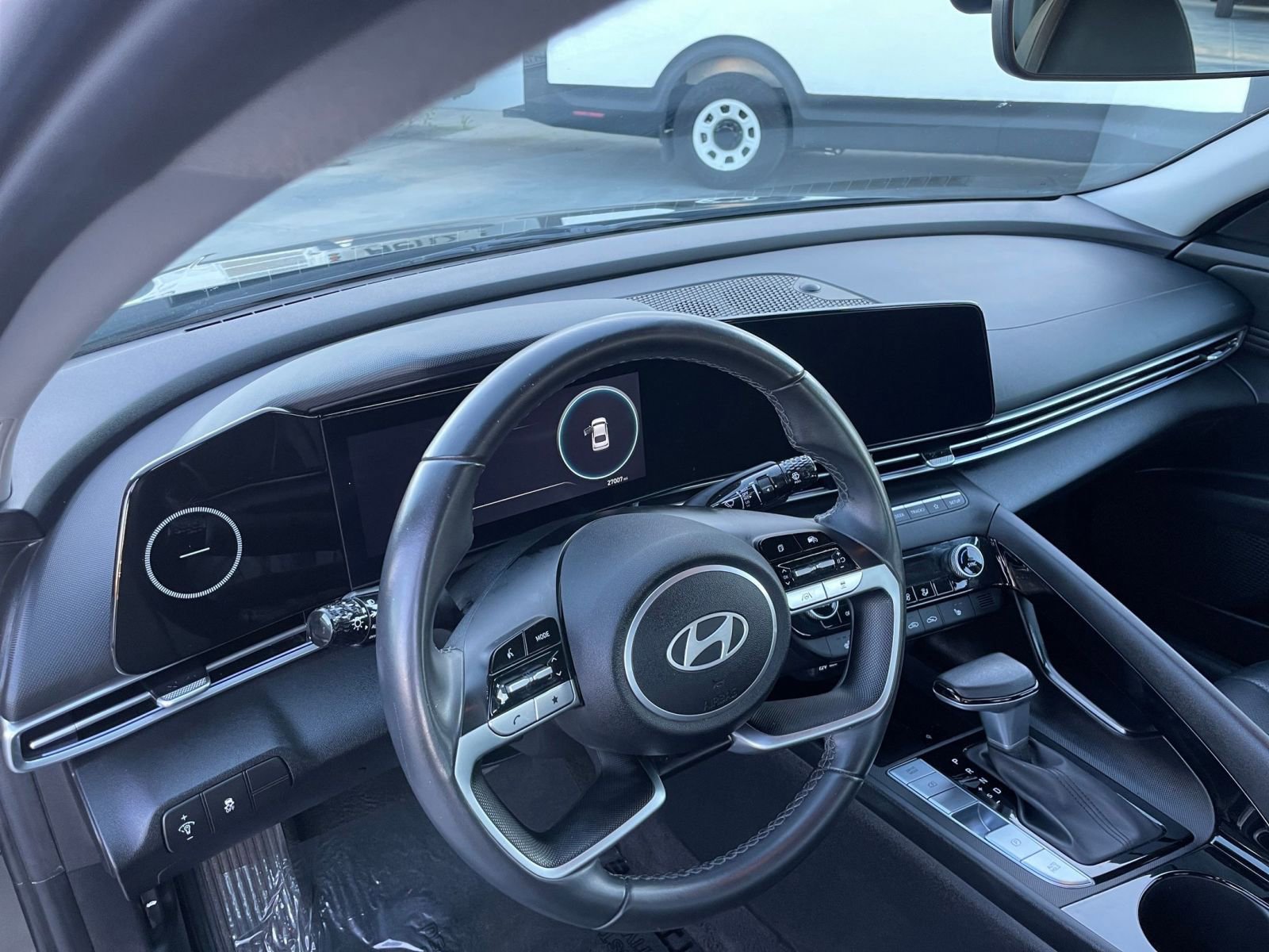 Thumbnail: 2025 Hyundai Elantra - 35