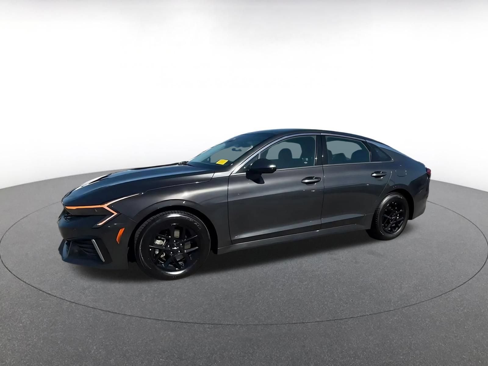 Thumbnail: 2025 Kia K5 - 8