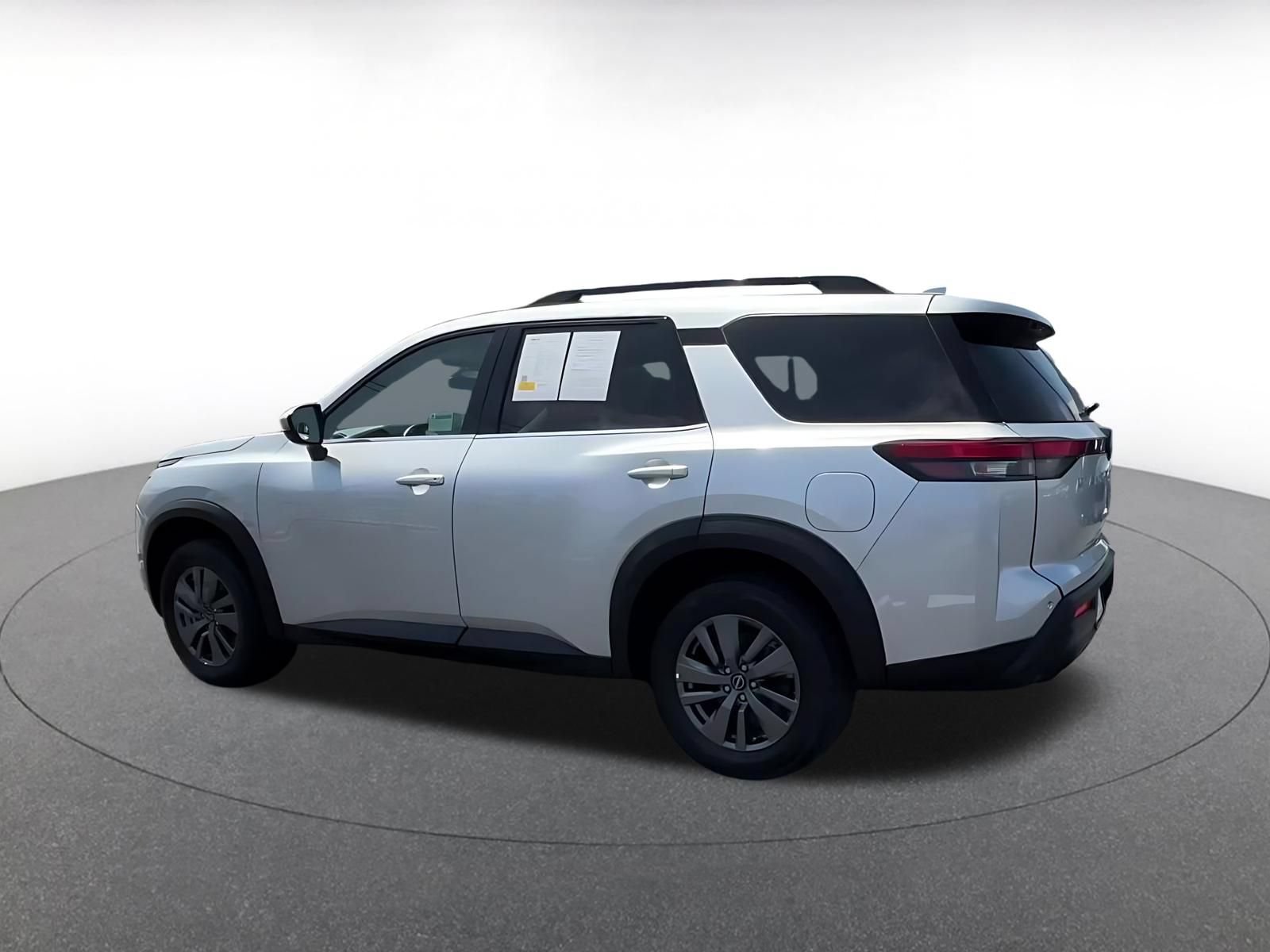 Thumbnail: 2025 Nissan Pathfinder - 10