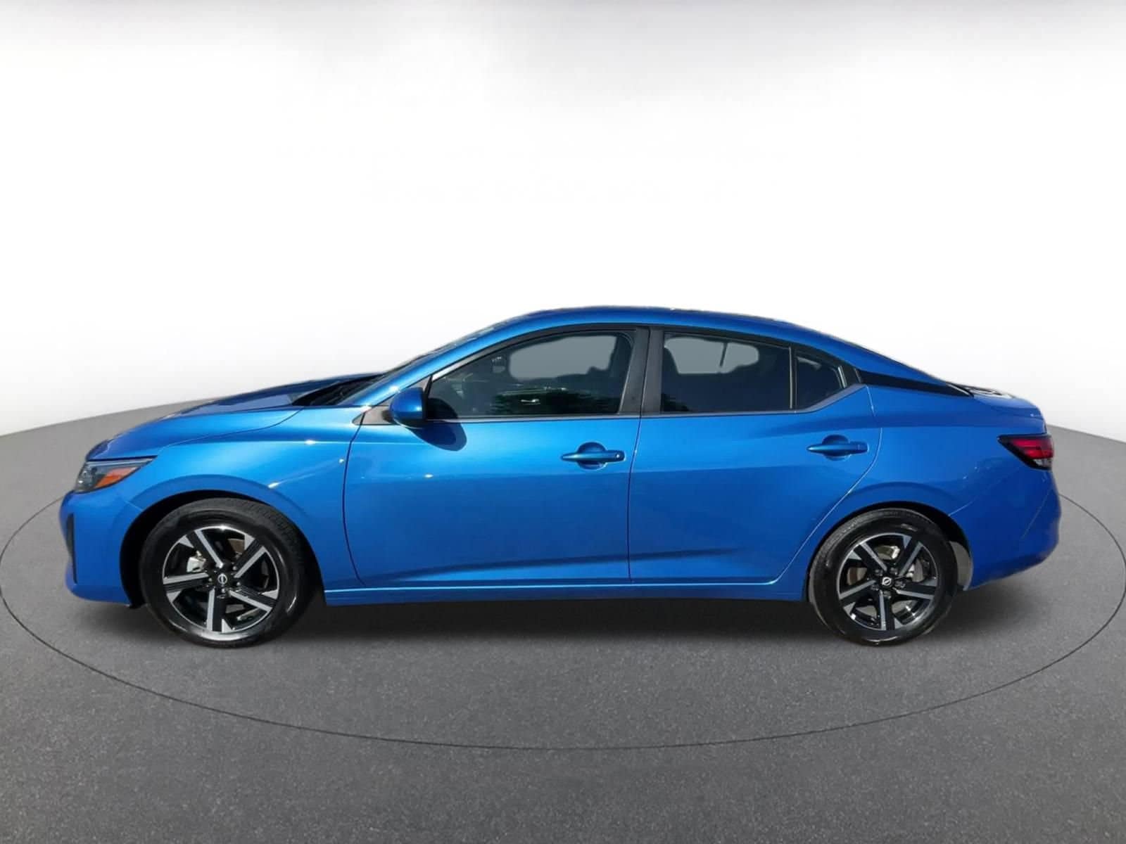 Thumbnail: 2024 Nissan Sentra - 9
