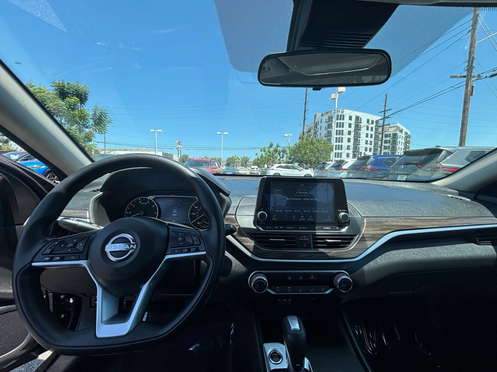 Thumbnail: 2025 Nissan Altima - 34