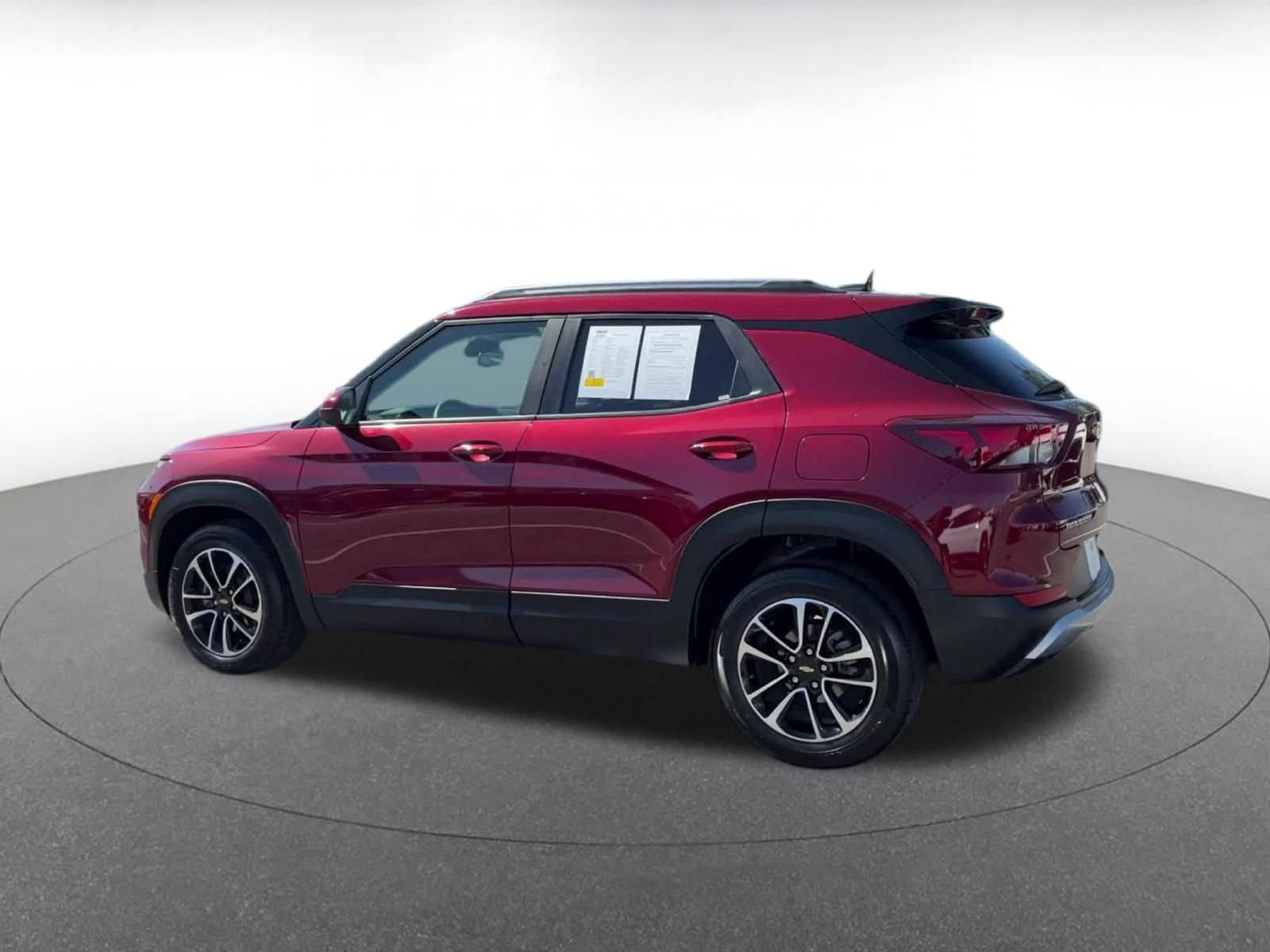 Thumbnail: 2025 Chevrolet TrailBlazer - 10