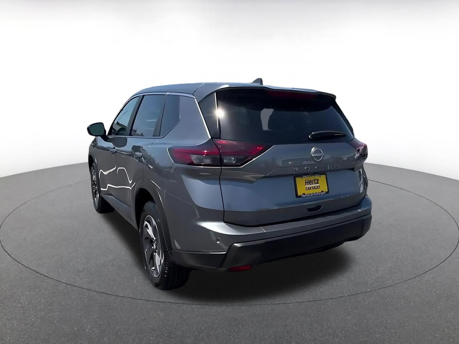 Thumbnail: 2025 Nissan Rogue - 11