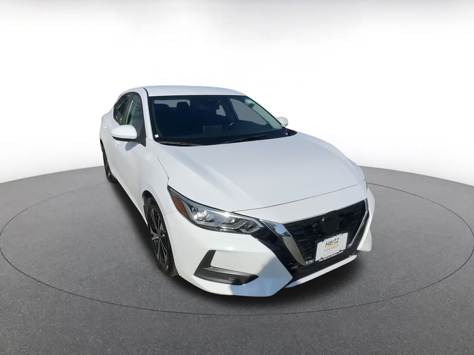 Thumbnail: 2022 Nissan Sentra - 3