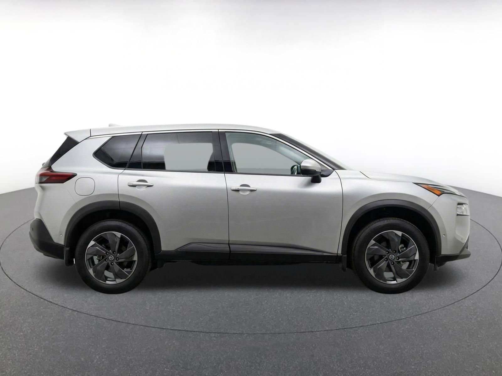 Thumbnail: 2025 Nissan Rogue - 10