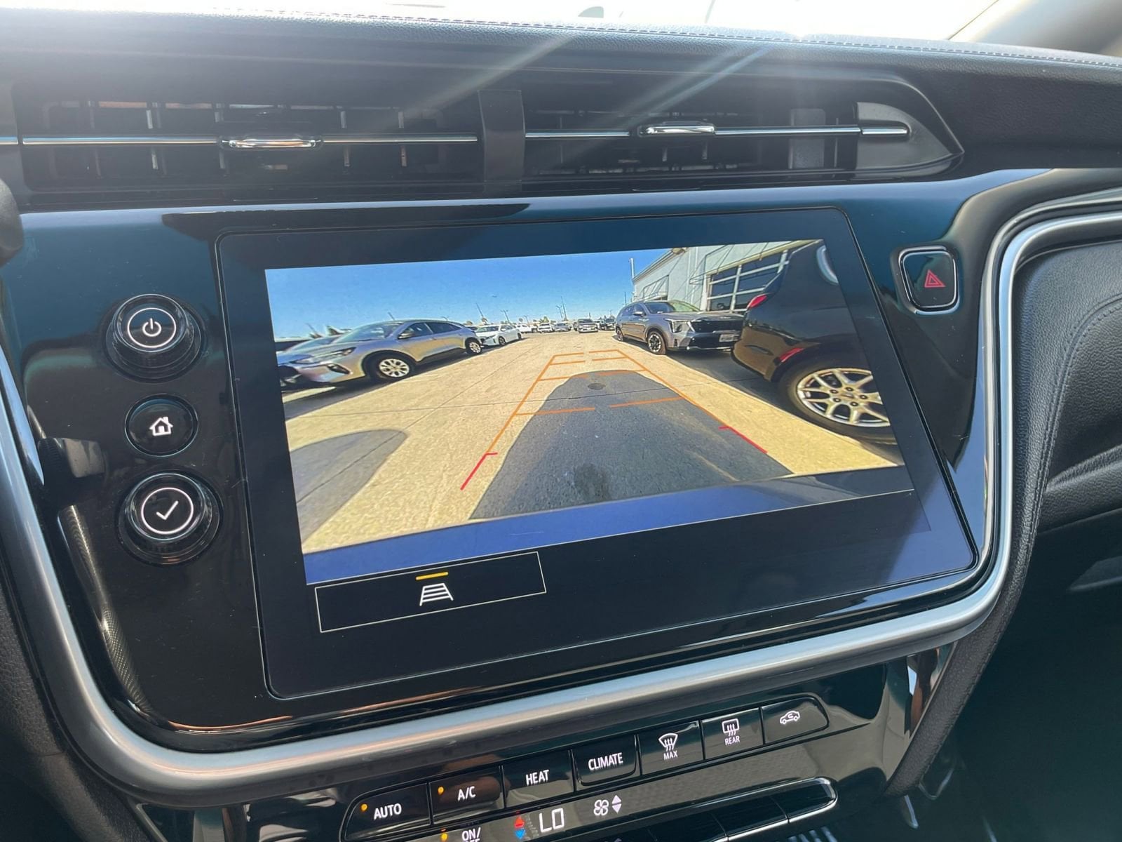 Thumbnail: 2023 Chevrolet Bolt EV - 17
