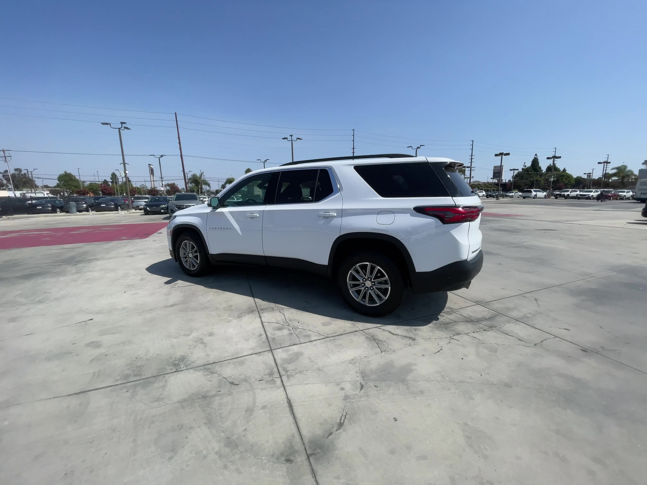 2023 Chevrolet Traverse LT 13