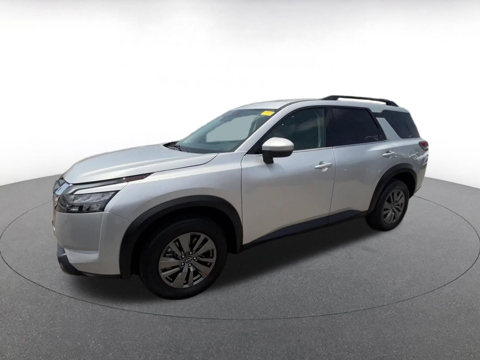 Thumbnail: 2025 Nissan Pathfinder - 8