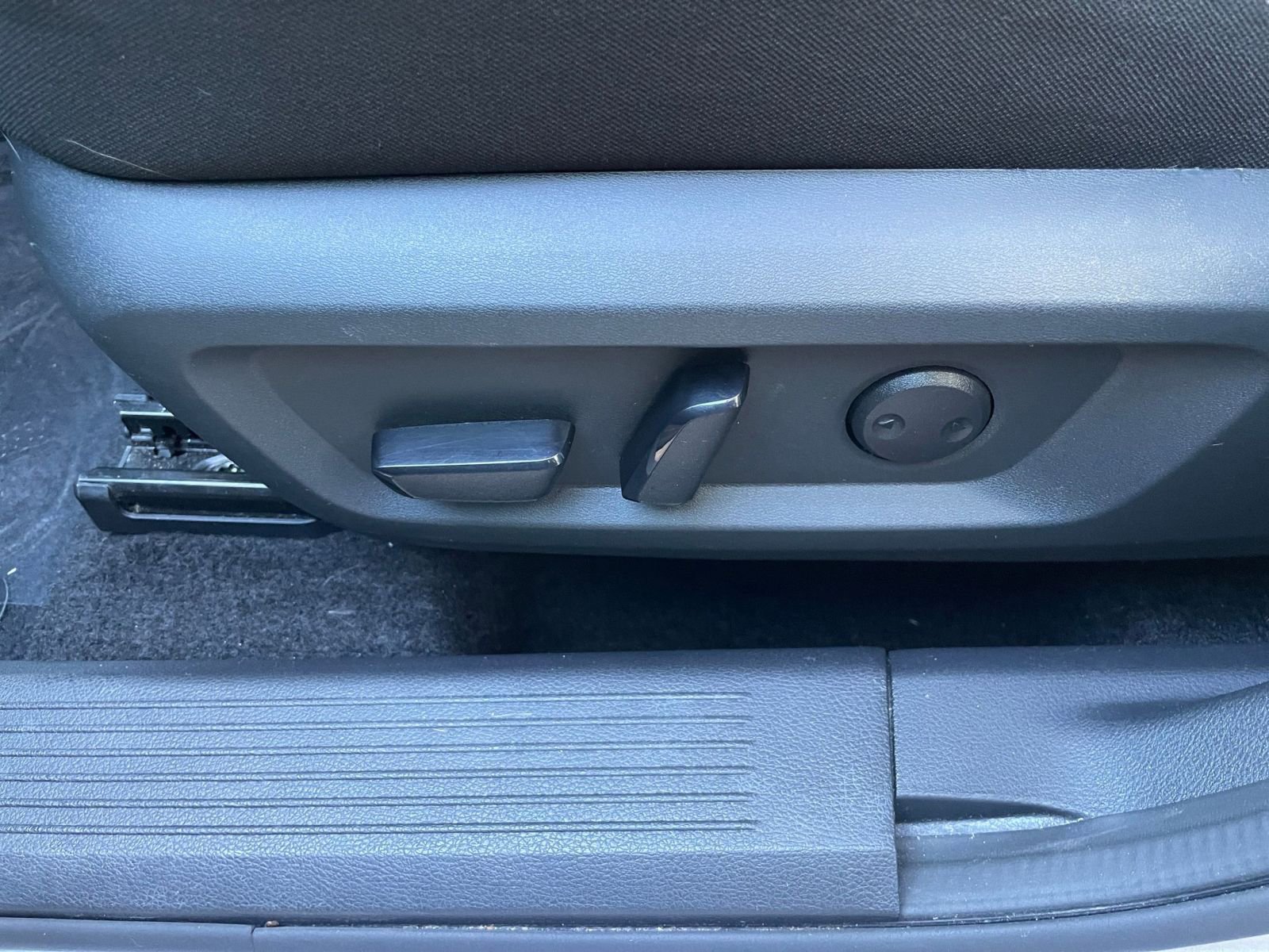 Thumbnail: 2025 Nissan Rogue - 23