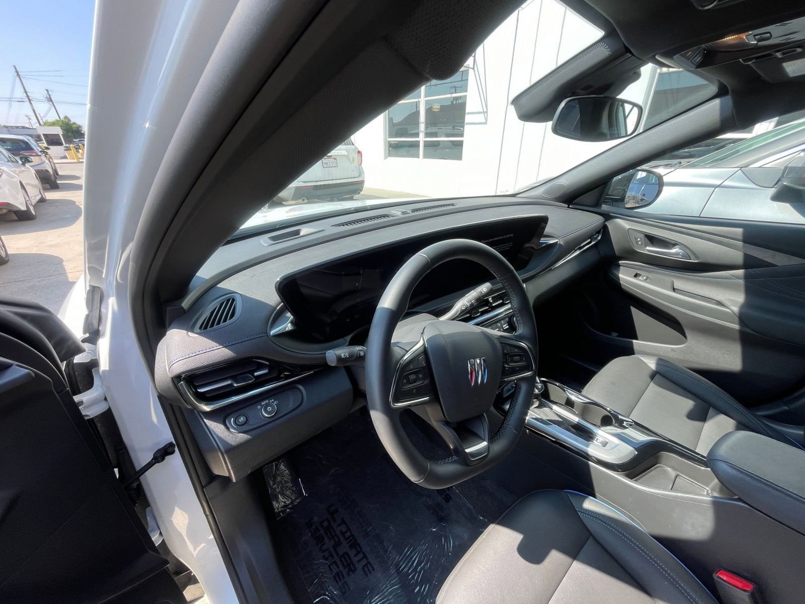 Thumbnail: 2025 Buick Envista - 34