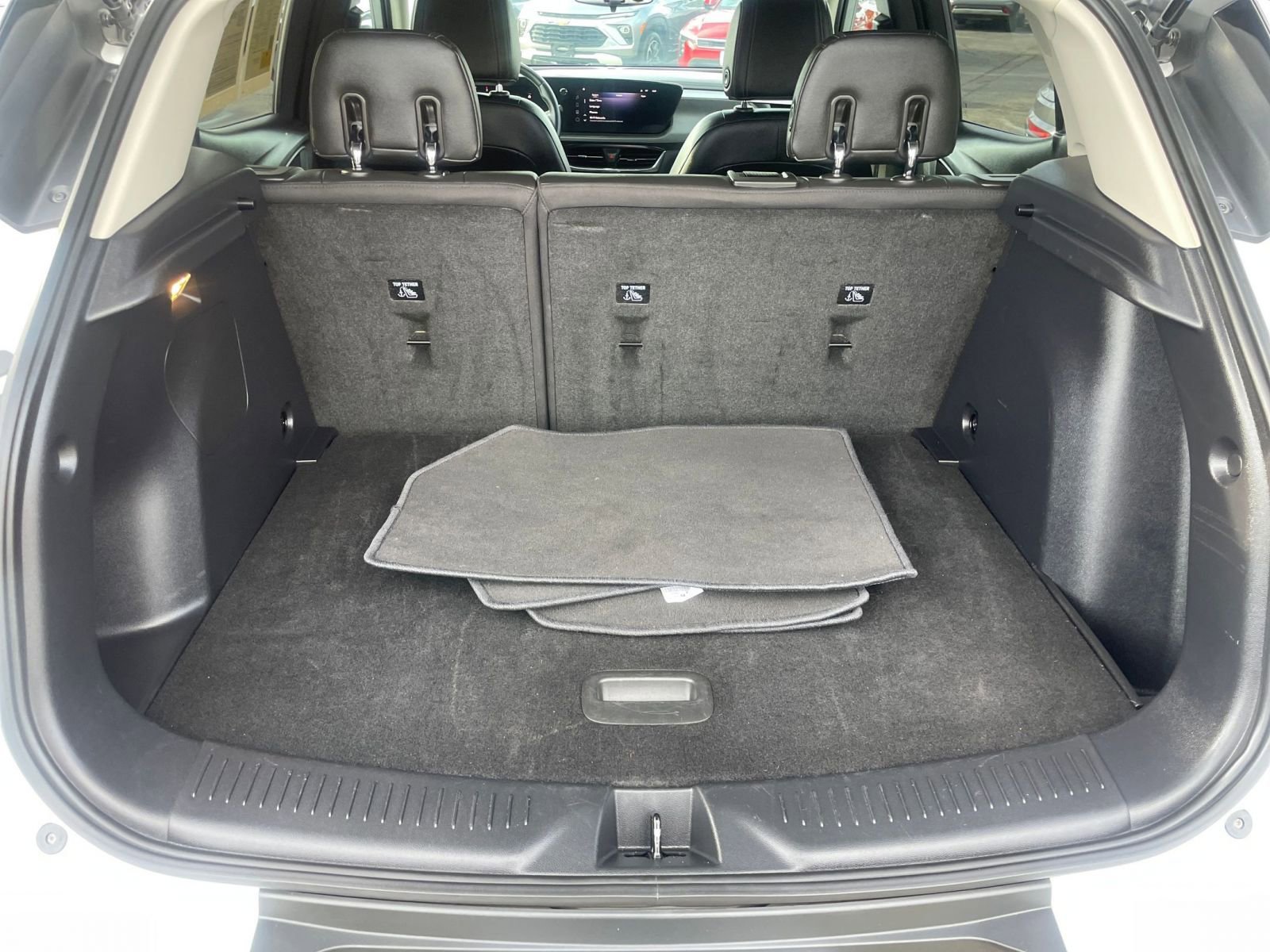 Thumbnail: 2025 Buick Encore GX - 31