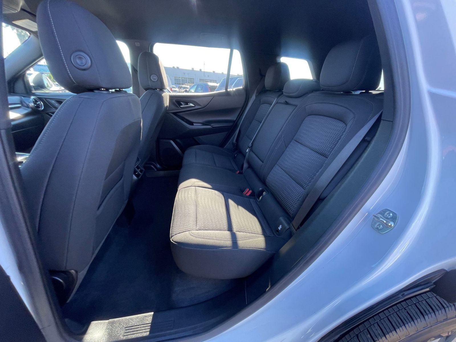 Thumbnail: 2025 Chevrolet Equinox - 25