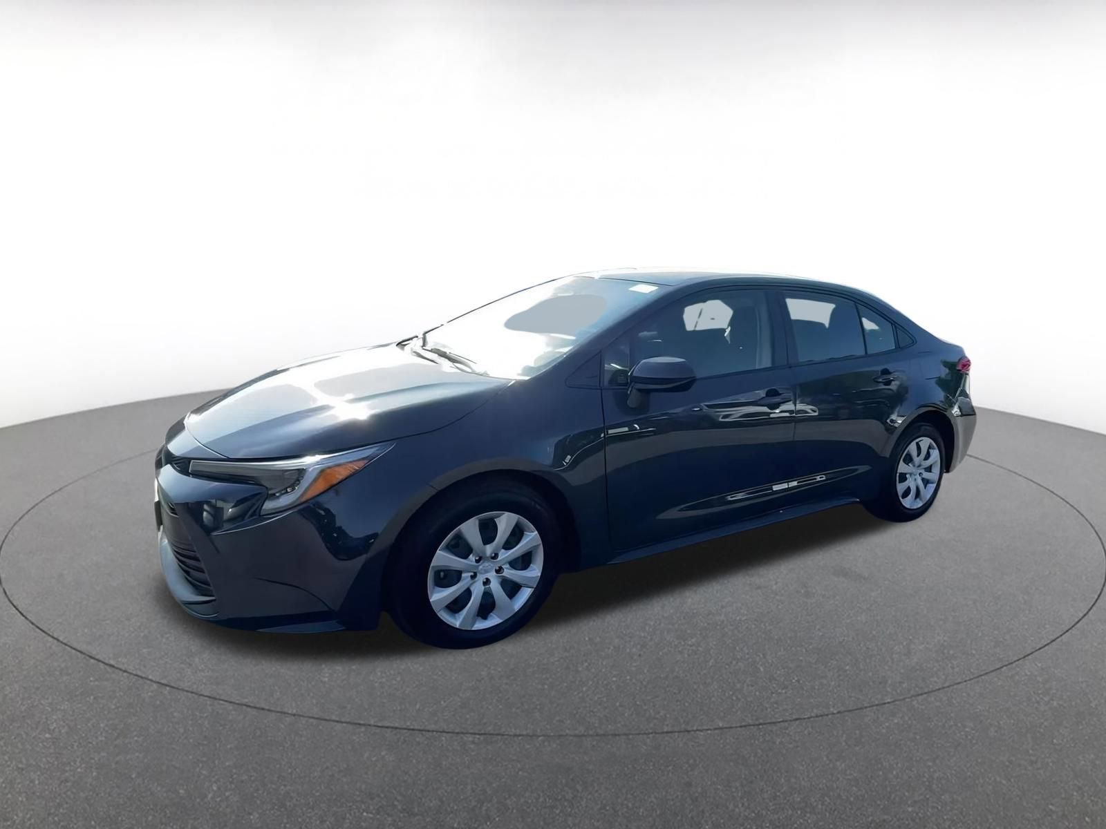 Thumbnail: 2025 Toyota Corolla - 8