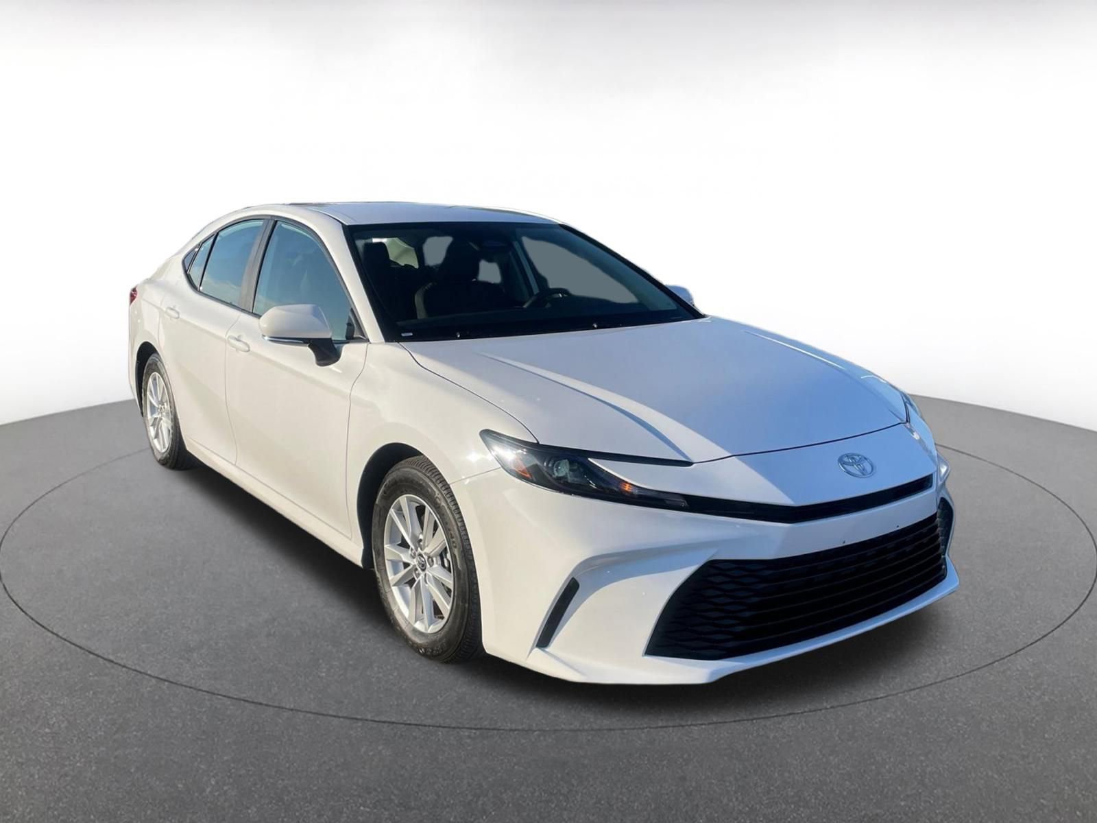 Thumbnail: 2025 Toyota Camry - 1