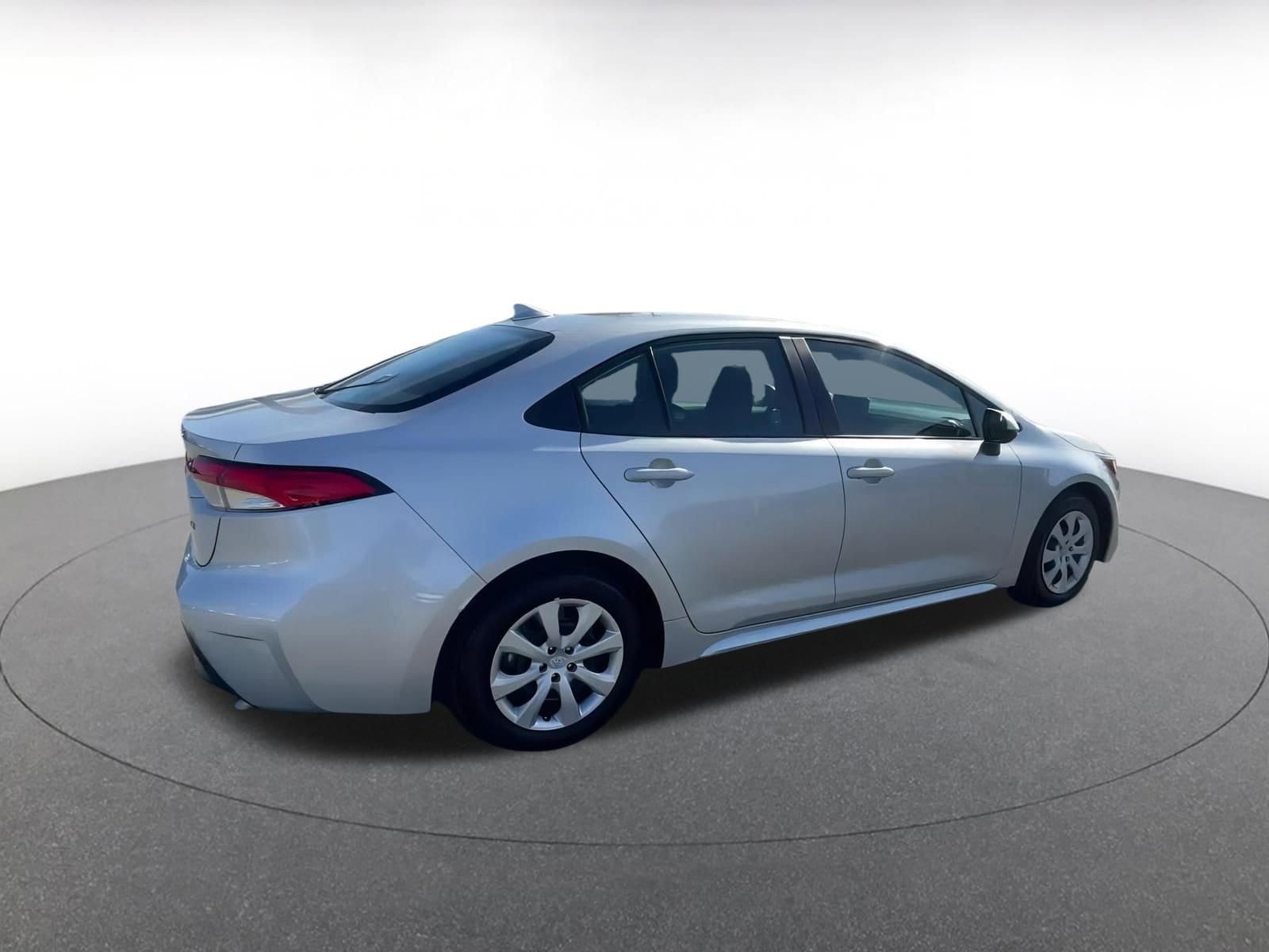 Thumbnail: 2025 Toyota Corolla - 15