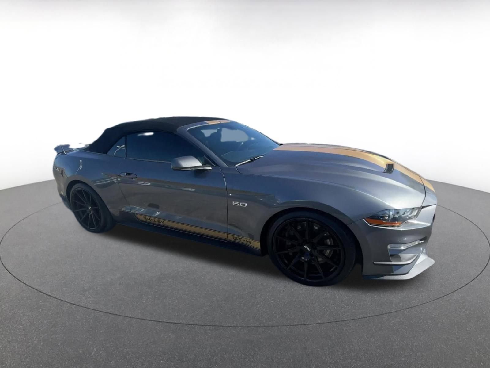 2022 Ford Mustang GT Premium 2