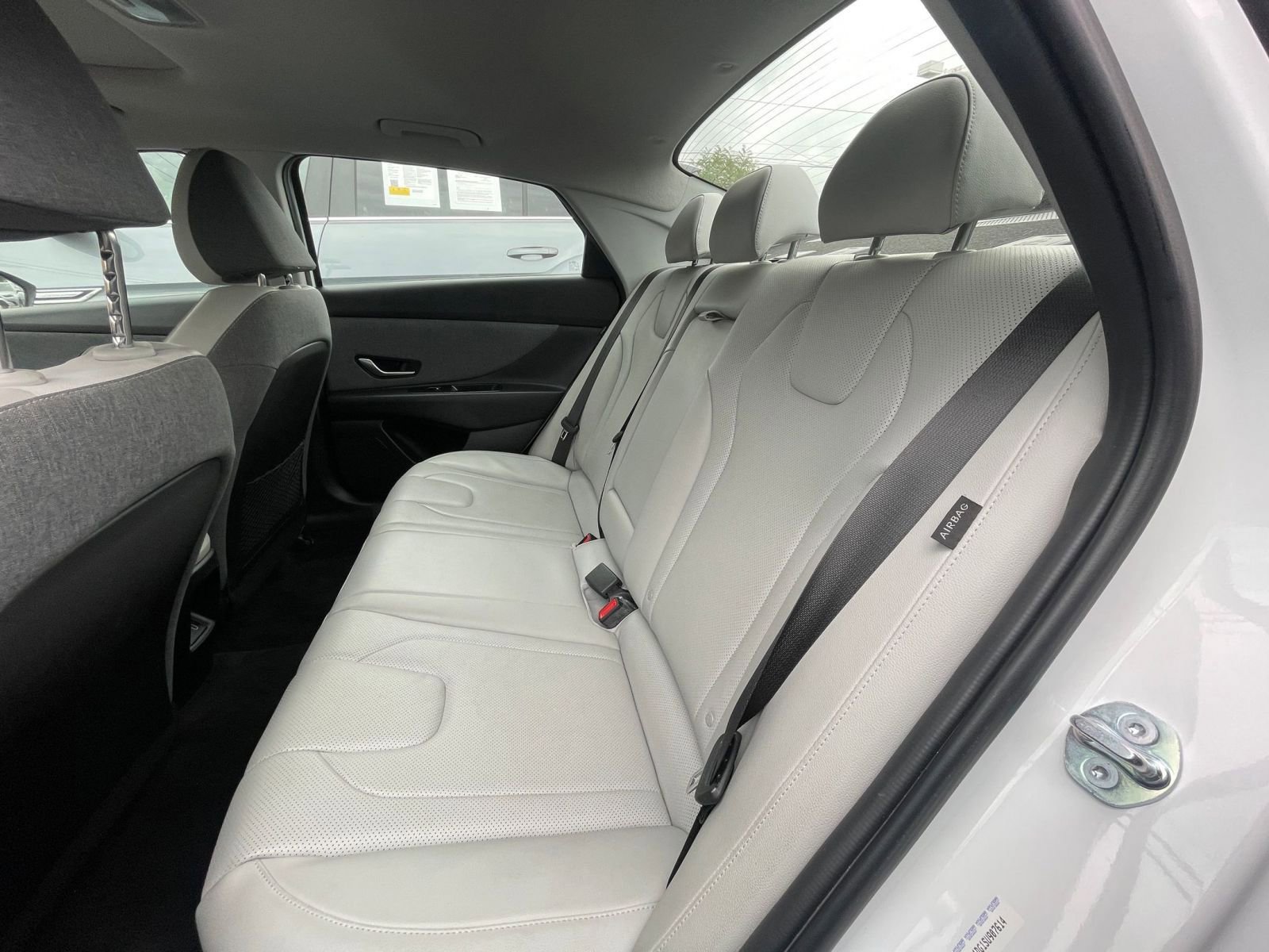 Thumbnail: 2025 Hyundai Elantra - 28