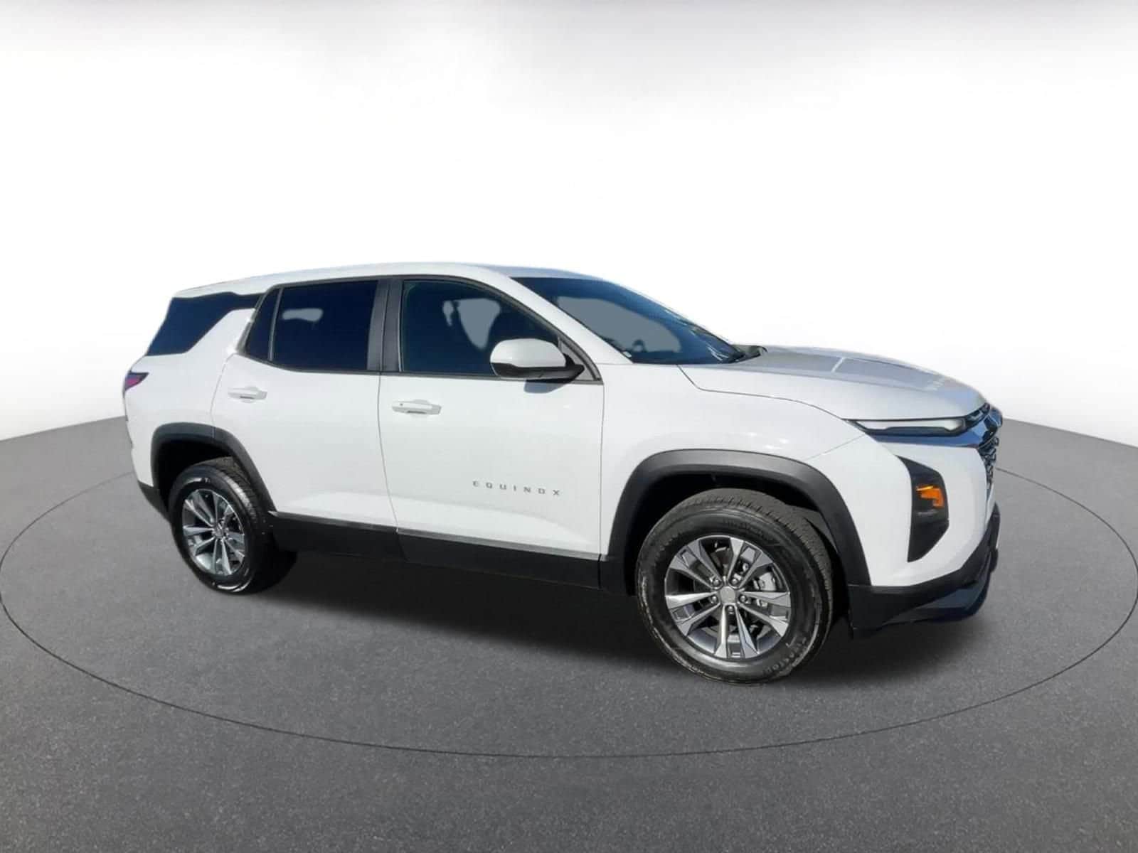 Thumbnail: 2025 Chevrolet Equinox - 2