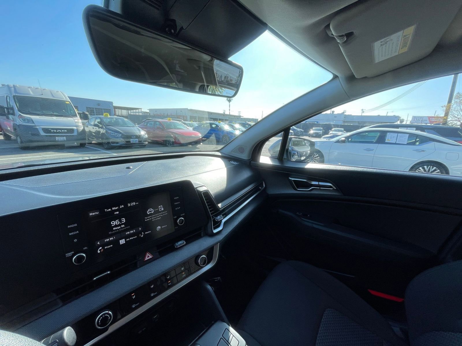 Thumbnail: 2025 Kia Sportage - 35