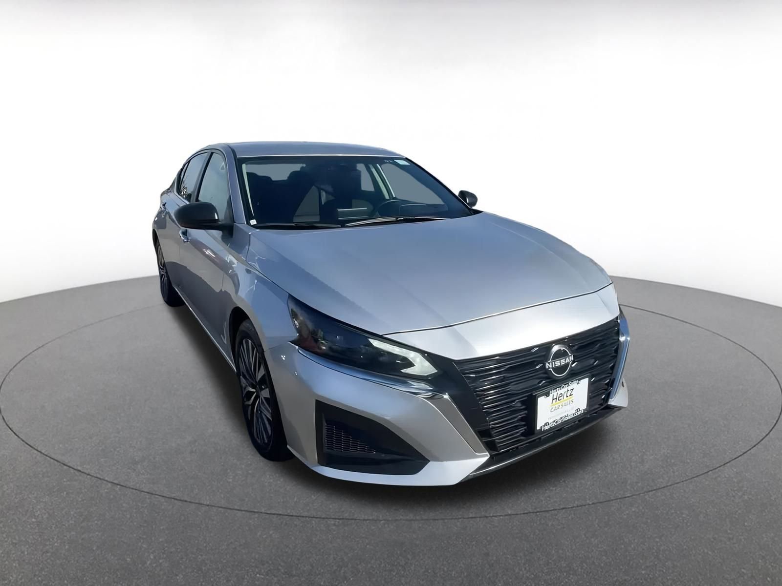 Thumbnail: 2024 Nissan Altima - 3