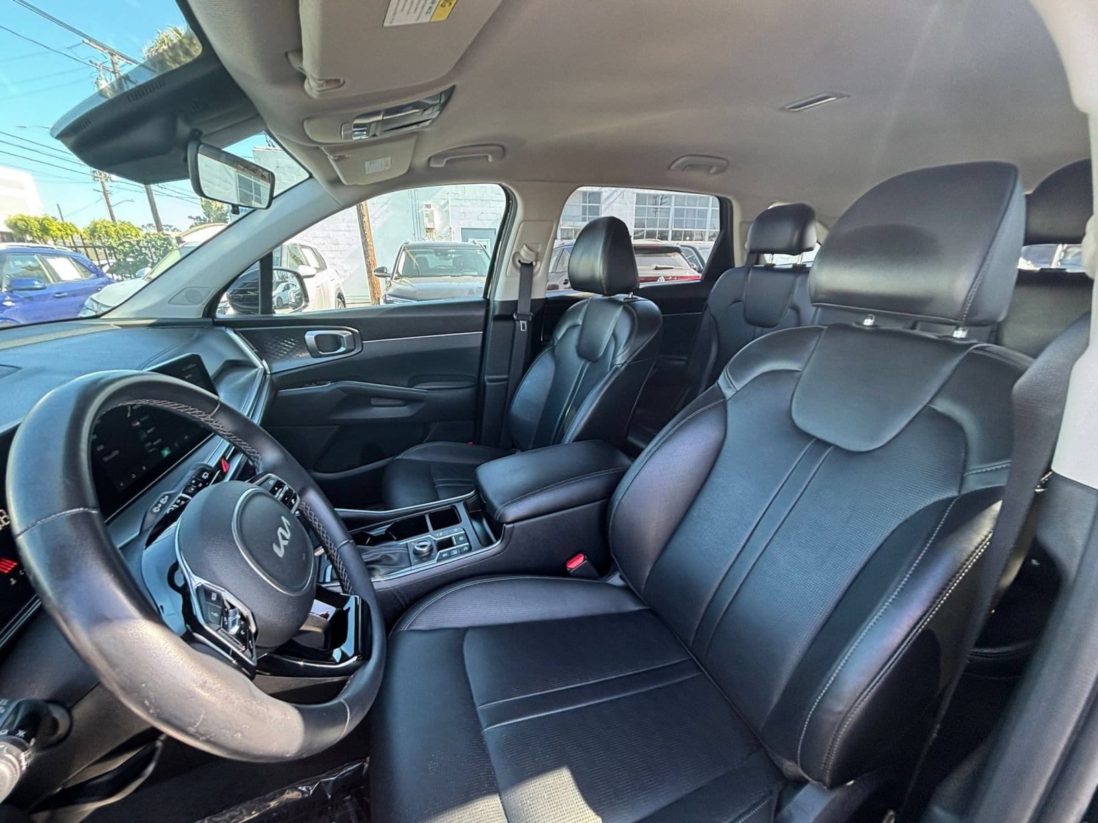 Thumbnail: 2024 Kia Sorento - 27