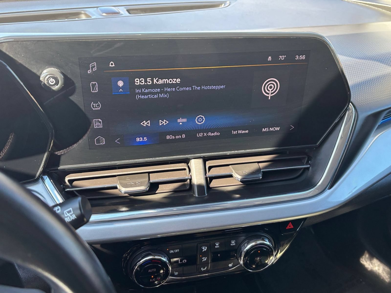 Thumbnail: 2025 Chevrolet Trax - 19