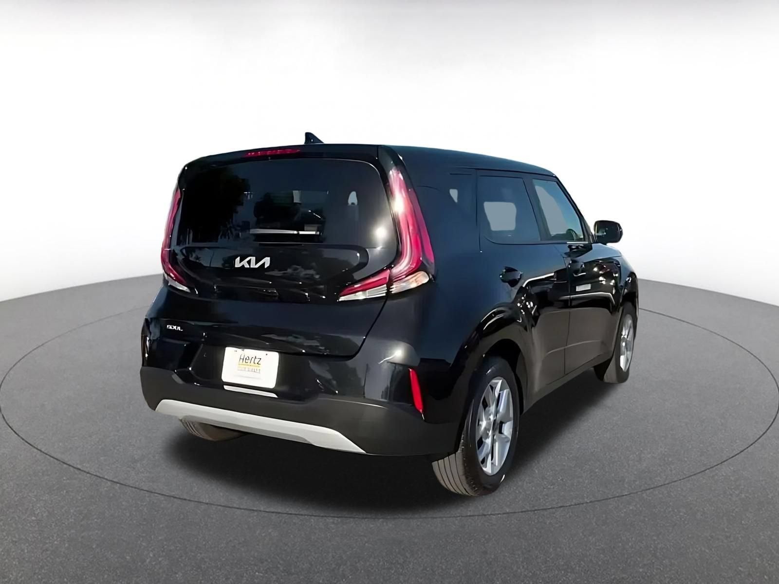 Thumbnail: 2025 Kia Soul - 13