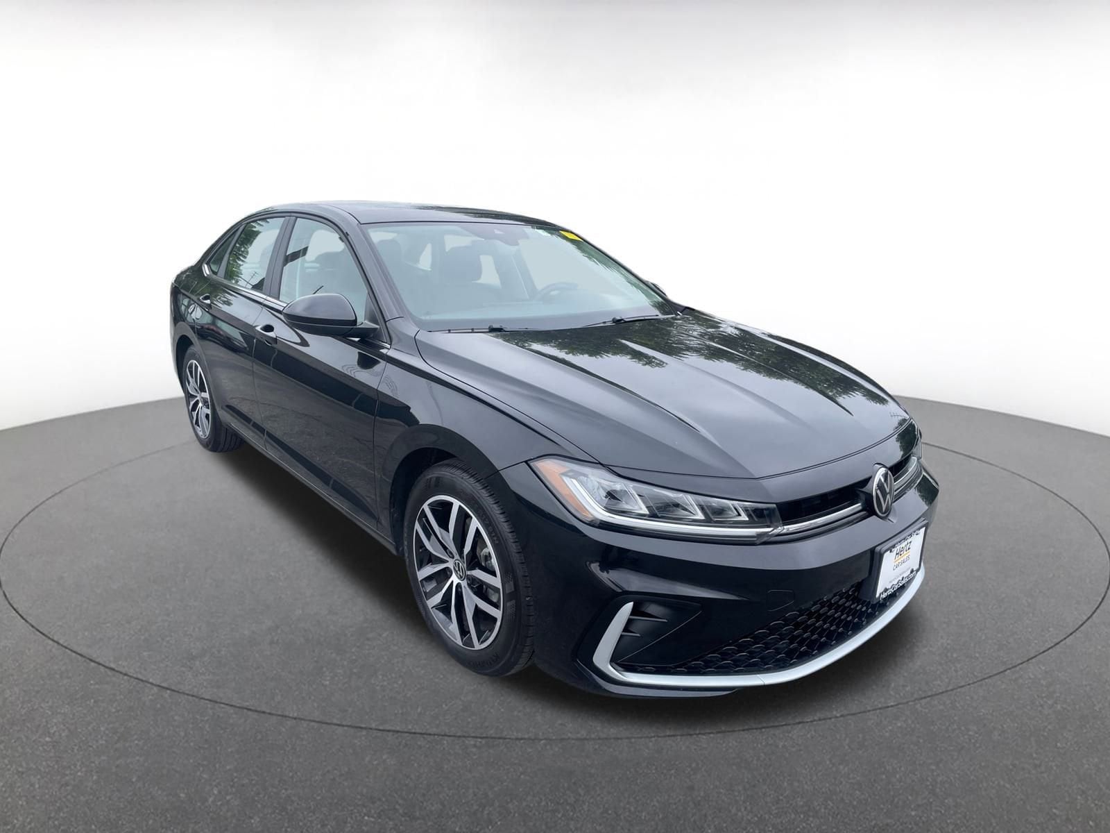 Thumbnail: 2025 Volkswagen Jetta - 1